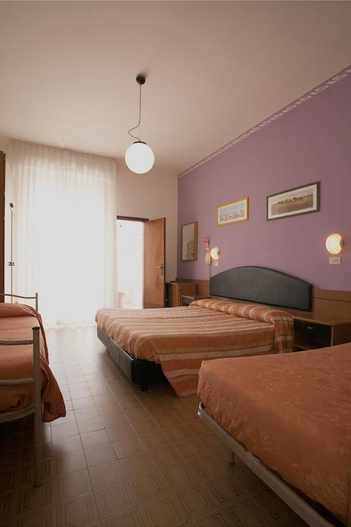 Hotel Meritime Bellaria-Igea Marina Camera foto