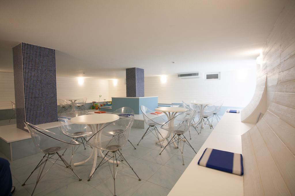 Hotel Meritime Bellaria-Igea Marina Esterno foto