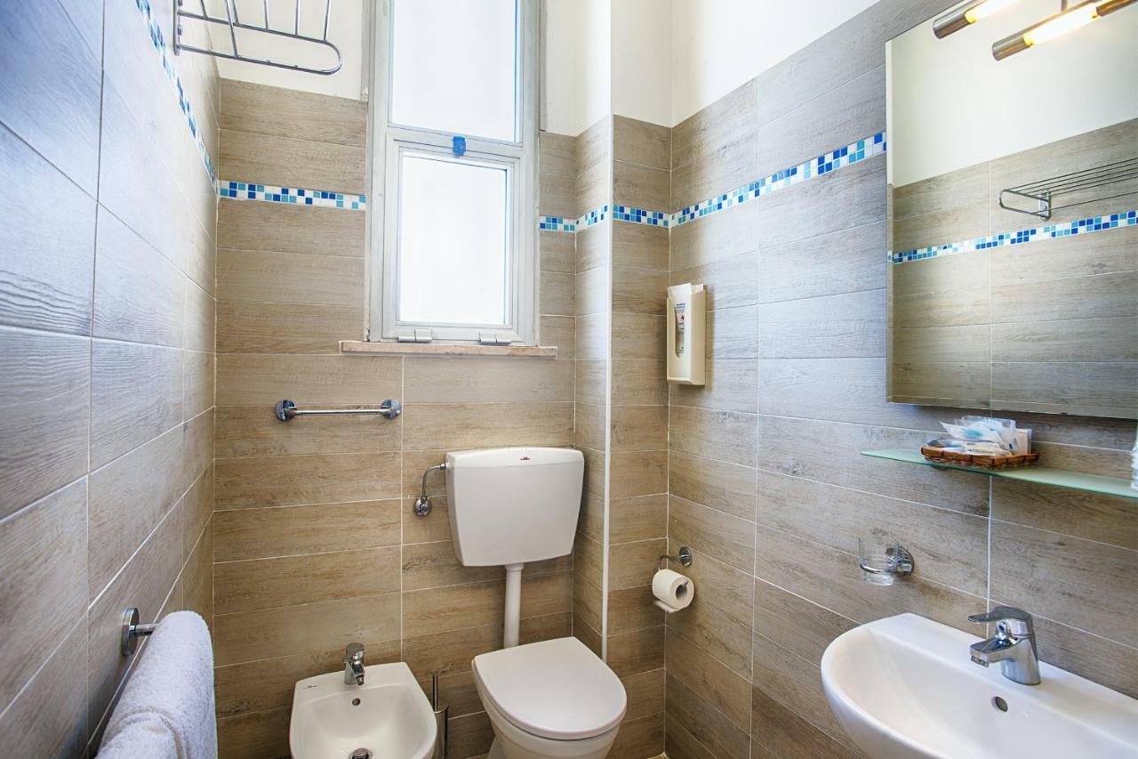 Hotel Meritime Bellaria-Igea Marina Esterno foto